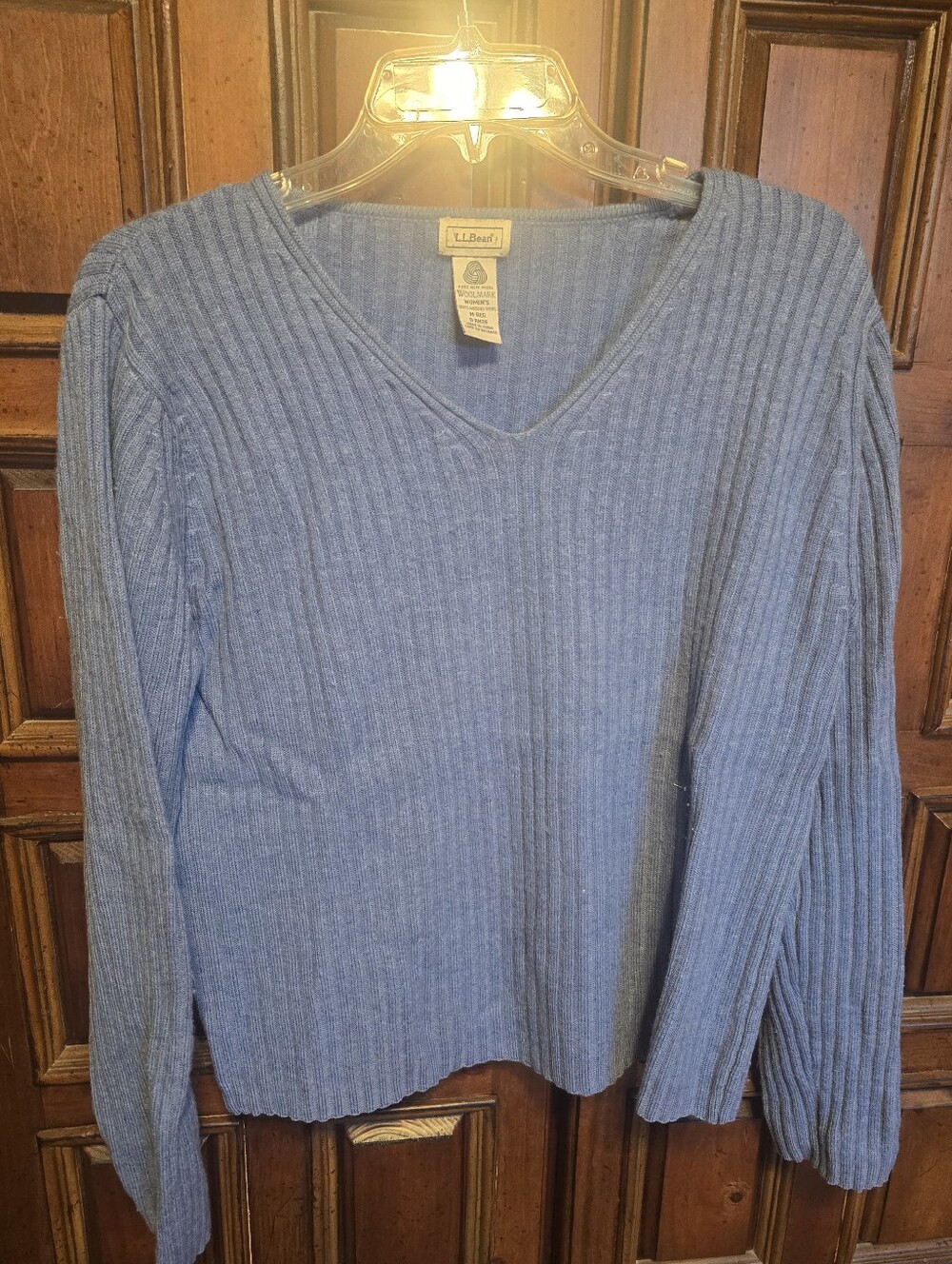 Vintage LL Bean V-Neck Ribbed Sweater M 100% Merino Wool Blue Pullover